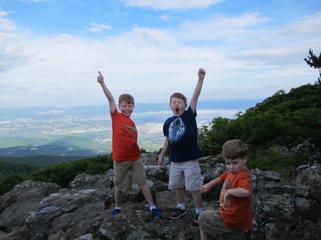 Stony Man Trail Viewpoint - Skyline Drive in Shenandoah National Park - Top Virginia Trail with Kids