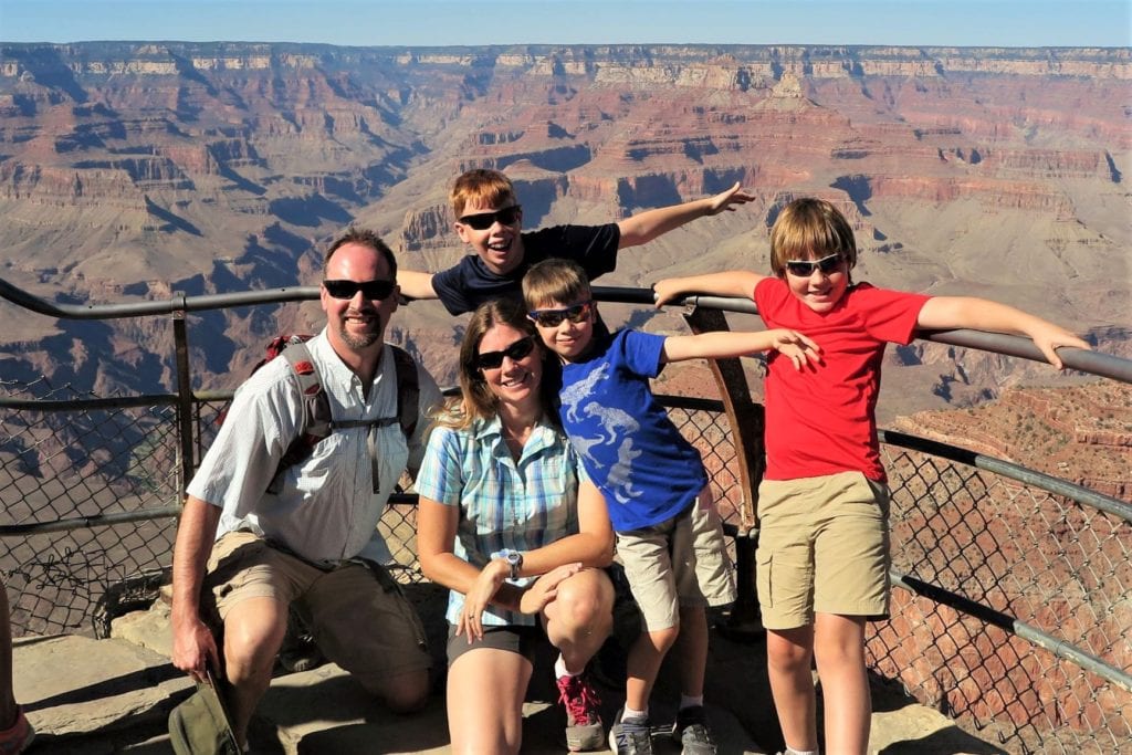 10 Traveling Feet - Family Travel Blog at Grand Canyon National Park
