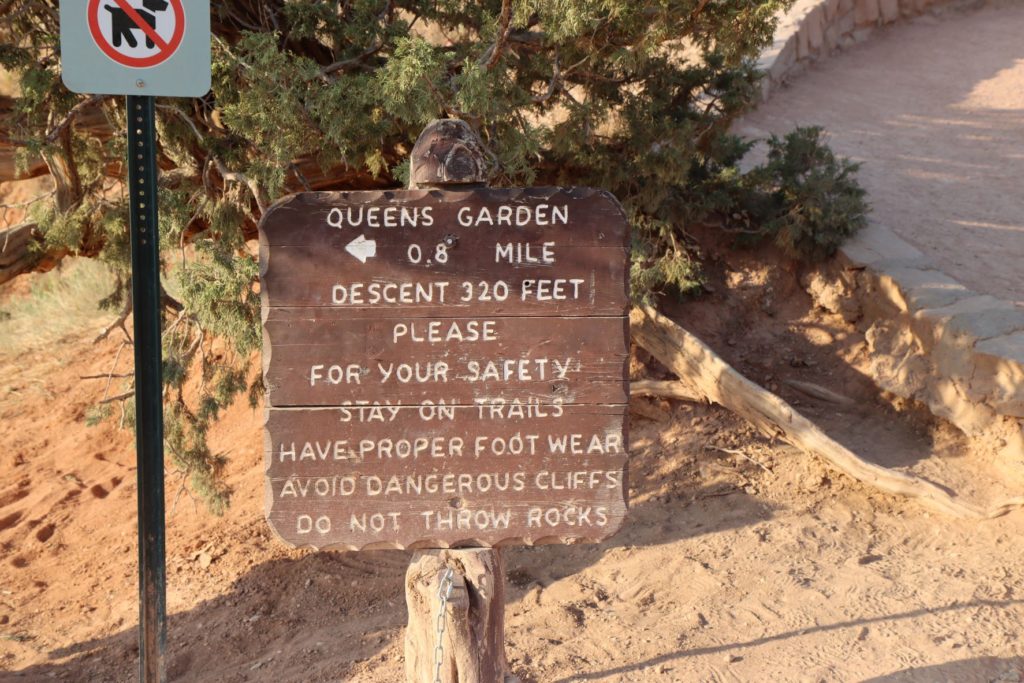 Bryce Canyon, Utah - Queens Garden Information Sign