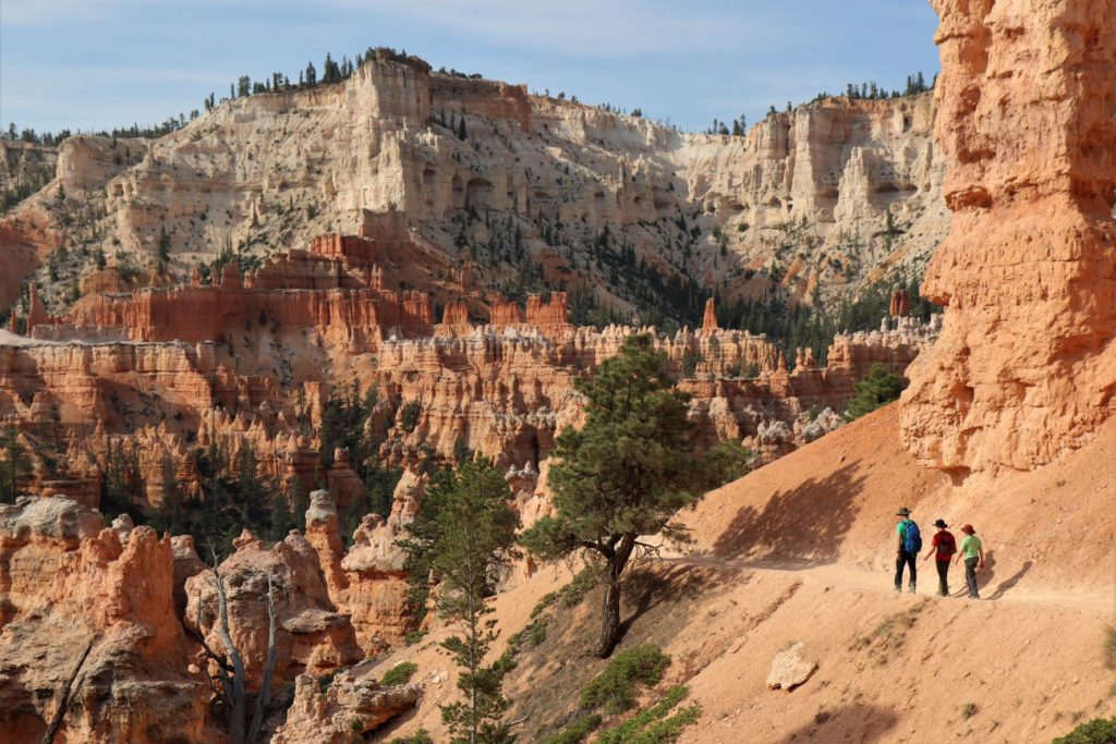 Gorgeous pink spires and landscape on Peek-a-boo loop trail - Bryce Canyon, Utah