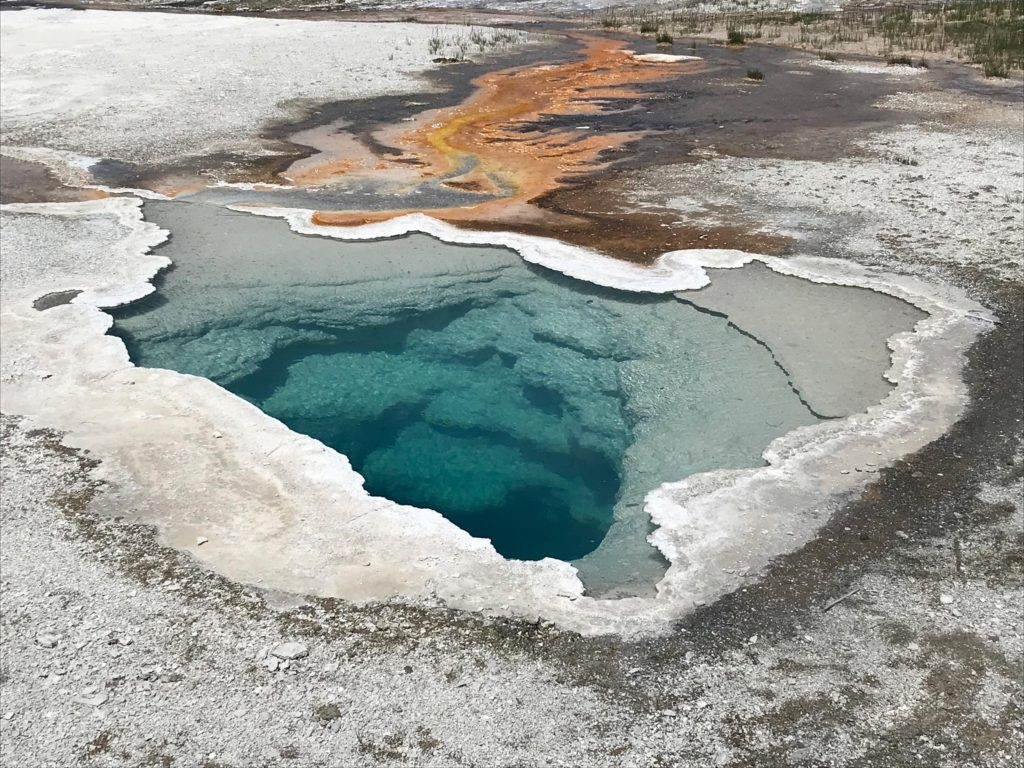 Heart Spring - Turquoise and crystal clear - Yellowstone, Wyoming